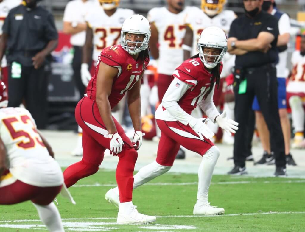 Larry Fitzgerald and DeAndre Hopkins line up before the snap.