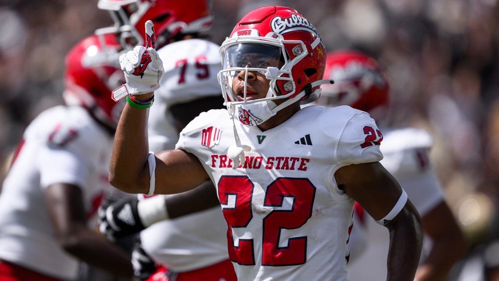CFB - Malik Sherrod (then of Fresno State, now with Boise State)