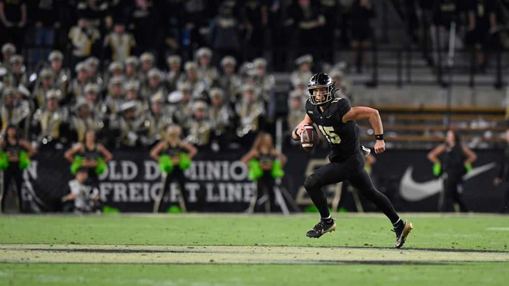 CFB DFS - PUR QB Ryan Browne