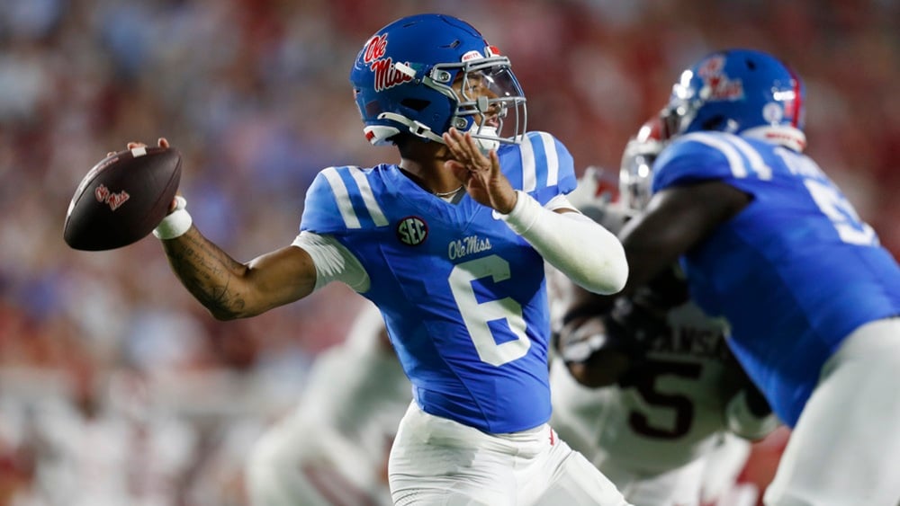 CFB DFS - Trinidad Chambliss Ole Miss QB