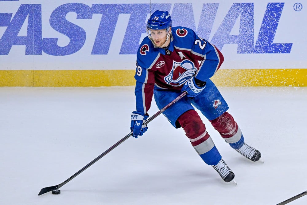 Nathan MacKinnon